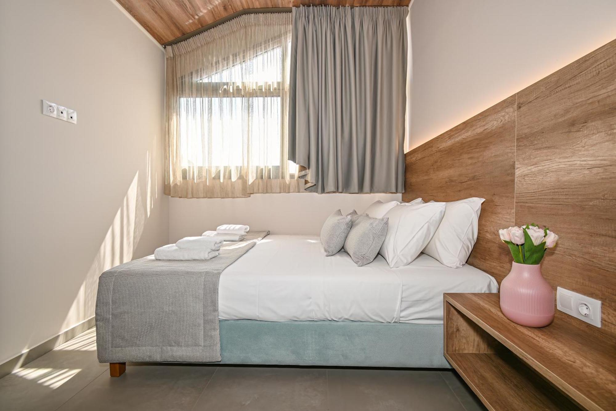 Evitel Luxury Living Aparthotel Hanioti Ngoại thất bức ảnh